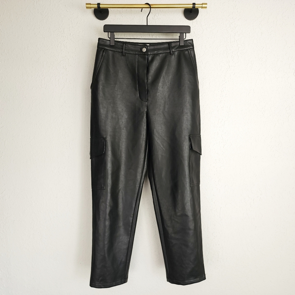 Aritzia Wilfred 10 Black Vegan Leather High Rise Buttonfly Modern Cargo Pant